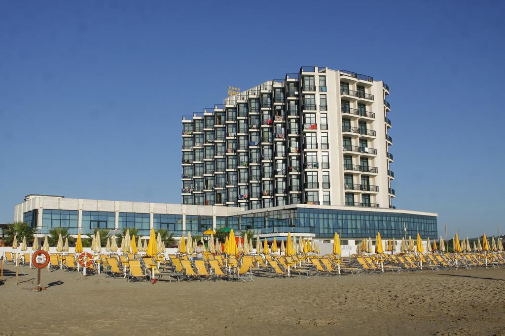 Club Esse Mediterraneo Montesilvano Luaran gambar
